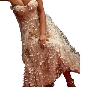 Mariposa Dress. Alamour the label. NWT. XS